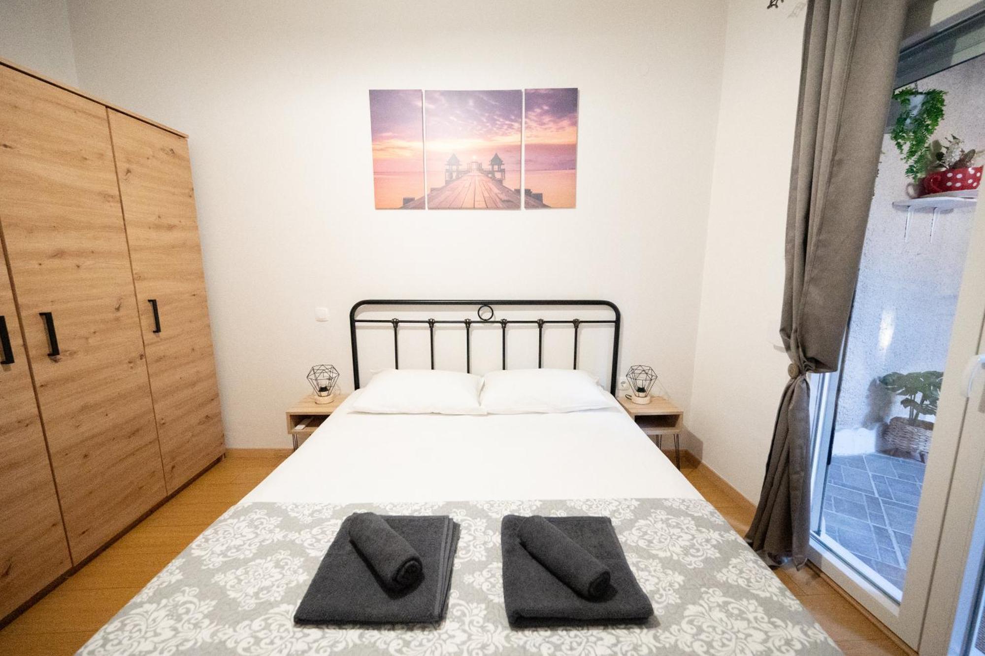 Christopher Central Home Ioannina Bagian luar foto